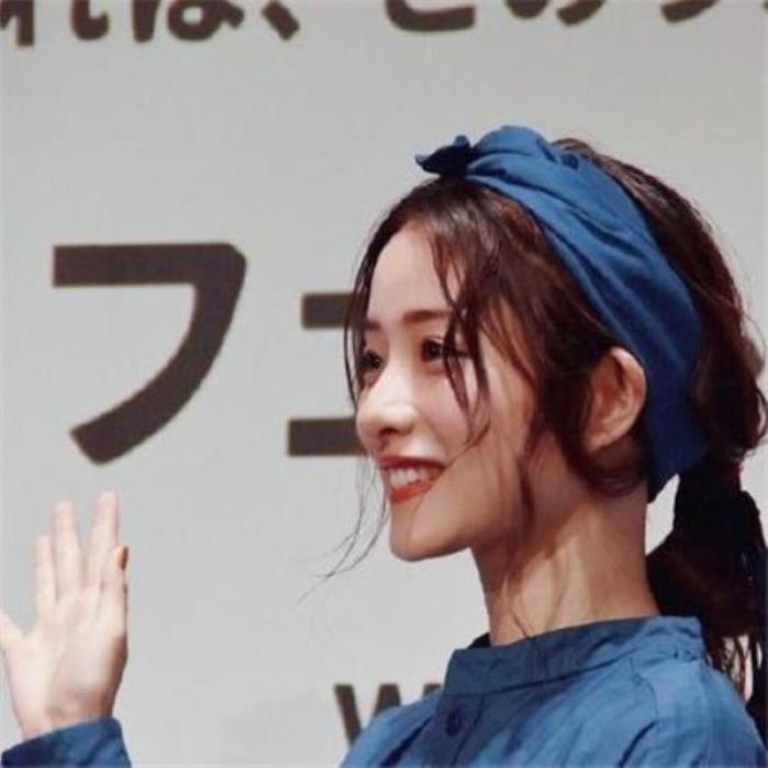 分手后该不该做朋友？这是每个人都很烦恼的一件事