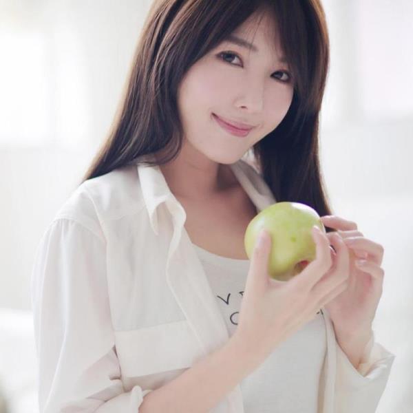 广州名媛陪游焉颖茜自我介绍