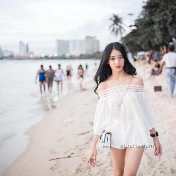 深圳名媛陪玩童秋柏个人介绍