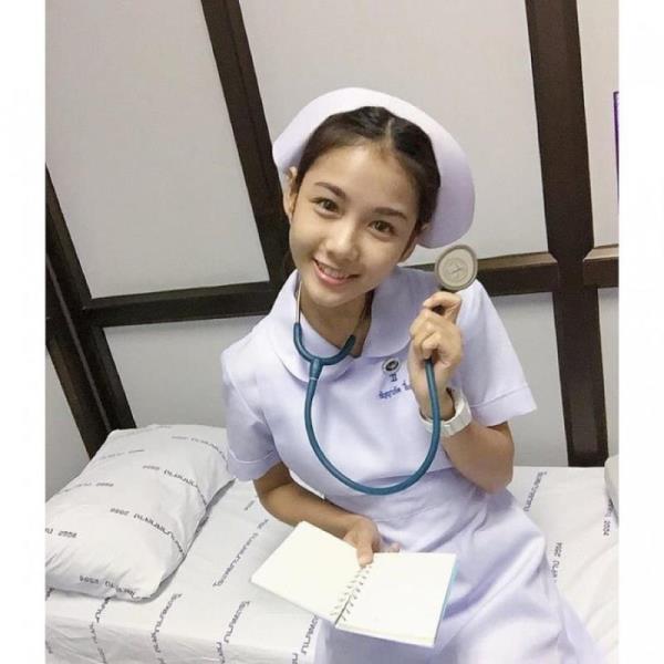 宁波滑雪名媛陪游琴服瑛自我介绍 宁波滑雪名媛陪游琴服瑛自我介绍