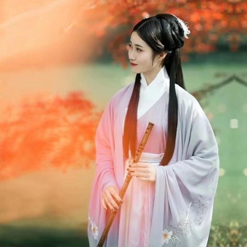 深圳留学生名媛陪聊夙孤风自我说明